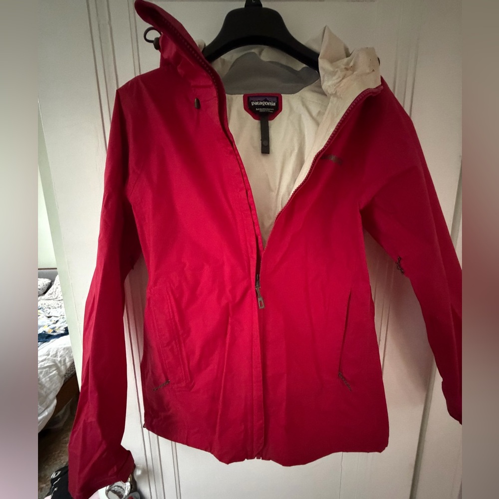 Patagonia Women’s Bright Pink Hooded Rain Jacket